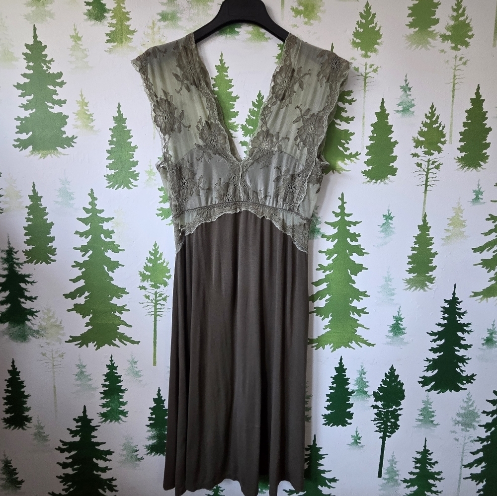 Wendy Glez Olive Lace Nightgown